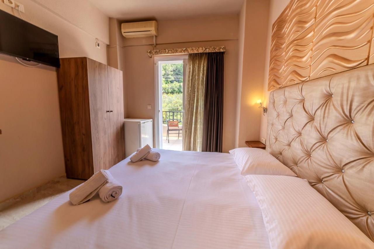 אייה פרסקבי Coralli Holidays - Loutra Agias Paraskevis מראה חיצוני תמונה