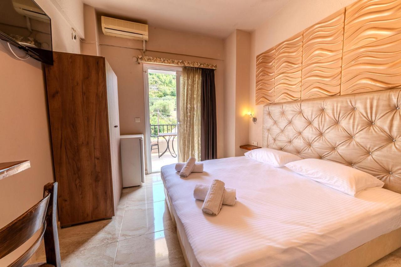 אייה פרסקבי Coralli Holidays - Loutra Agias Paraskevis מראה חיצוני תמונה